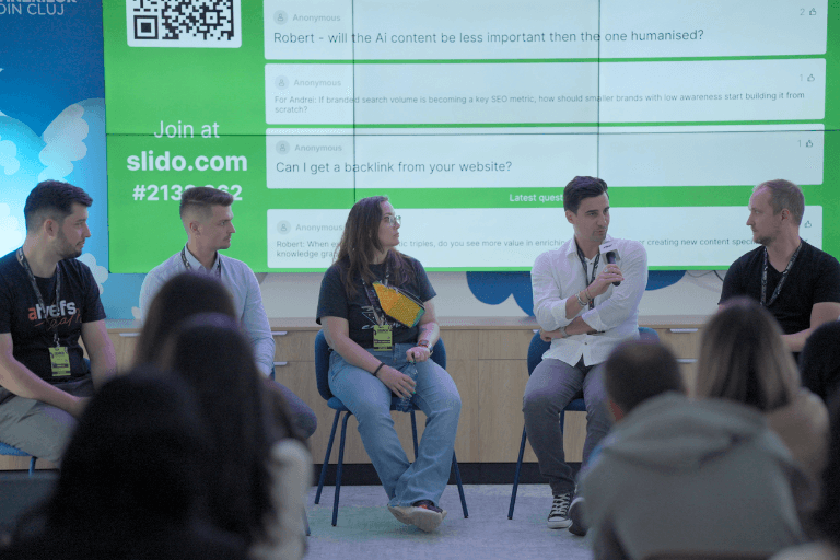 The 1st round of speakers Q&A at Search Evolution Summit